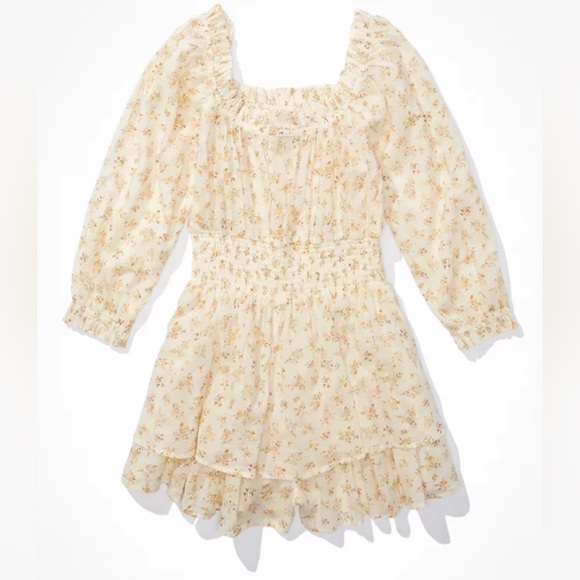 American Eagle Ruffle Scoop Neck Romper - Picture 2 of 11